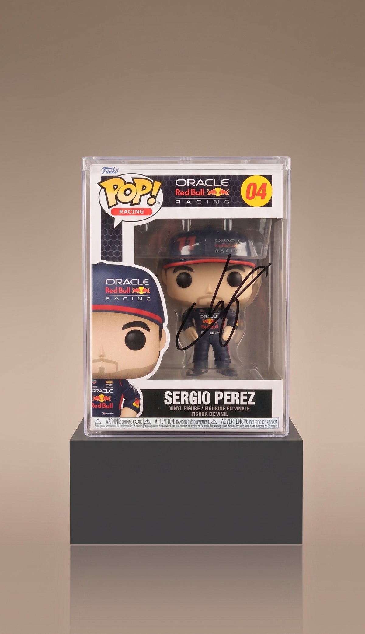 Funko Pop! Sergio "Checo" Pérez #04. Oracle Red Bull Racing. Firmado. Certificado Autograph coa.