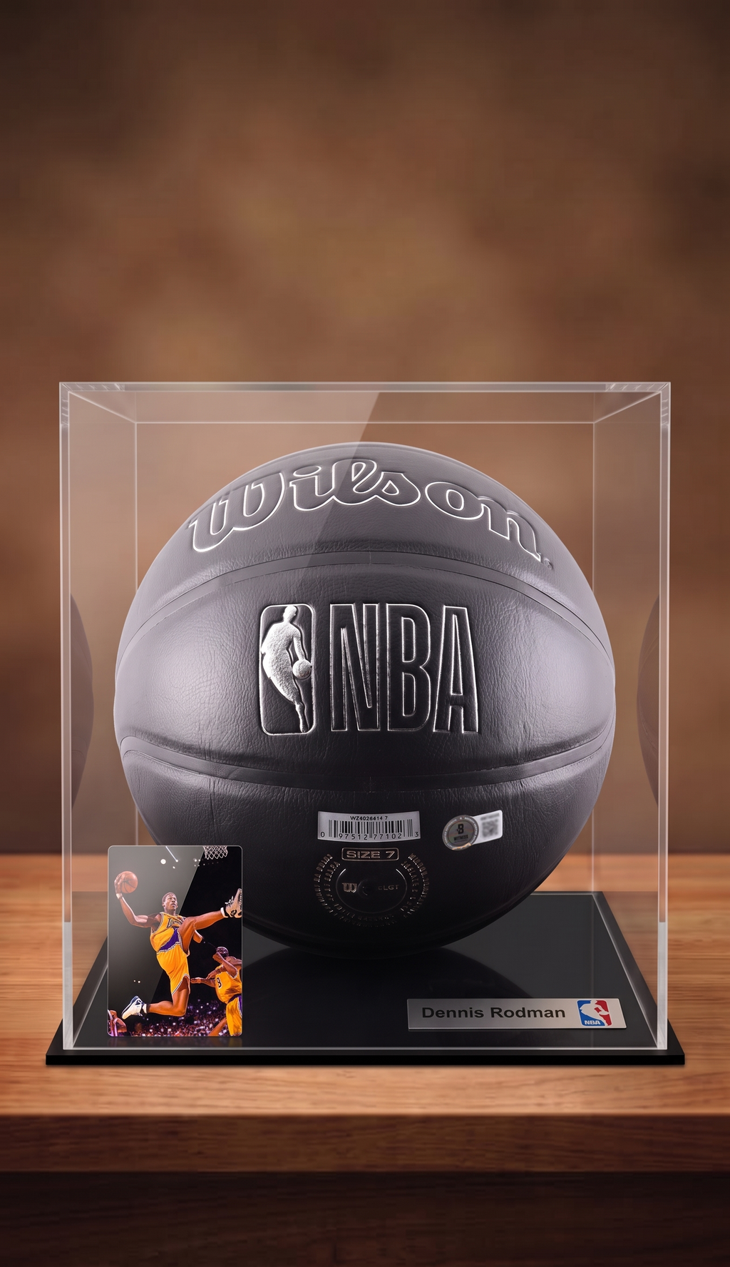 Balón de Básquetbol Autografiado por Dennis Rodman. Vitrina de Exhibición. Certificado Beckett Witness