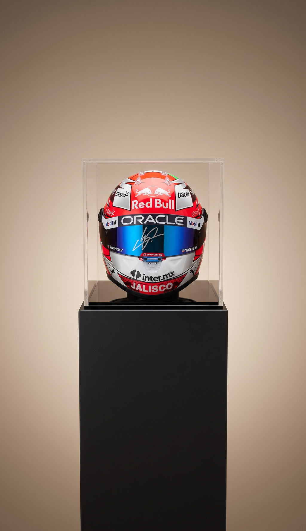 Minicasco Escala 1:2 Autografiado. Checo Pérez. Red Bull Racing F1. Certificado Beckett Witness